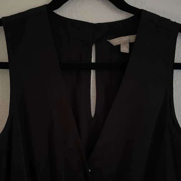 Size 6 Banana Republic Black Jumpsuit - Picture 2 of 10